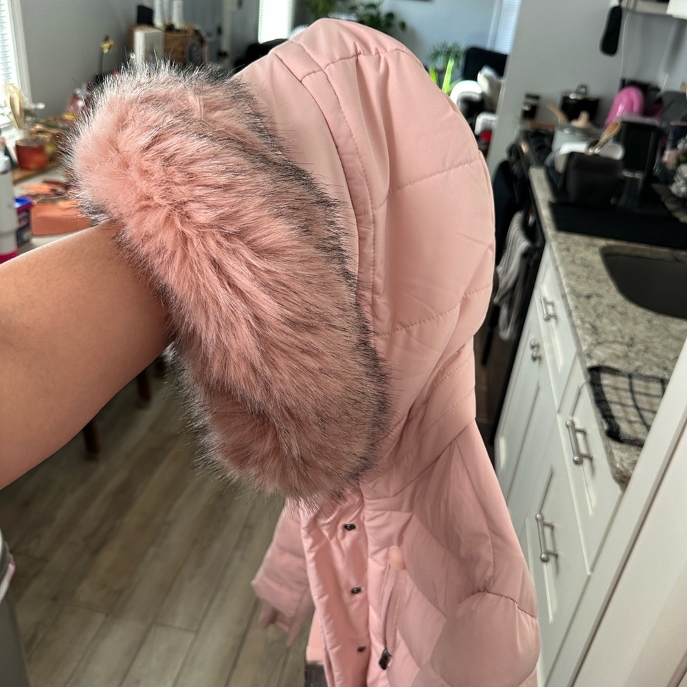 Michael Kors Belted Pink Puffer Coat - Picture 6 of 7